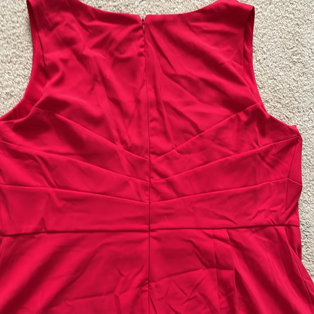 EGC stunning red asymmetrical‎ hemline dress PERFECT for the holidays - Image 8