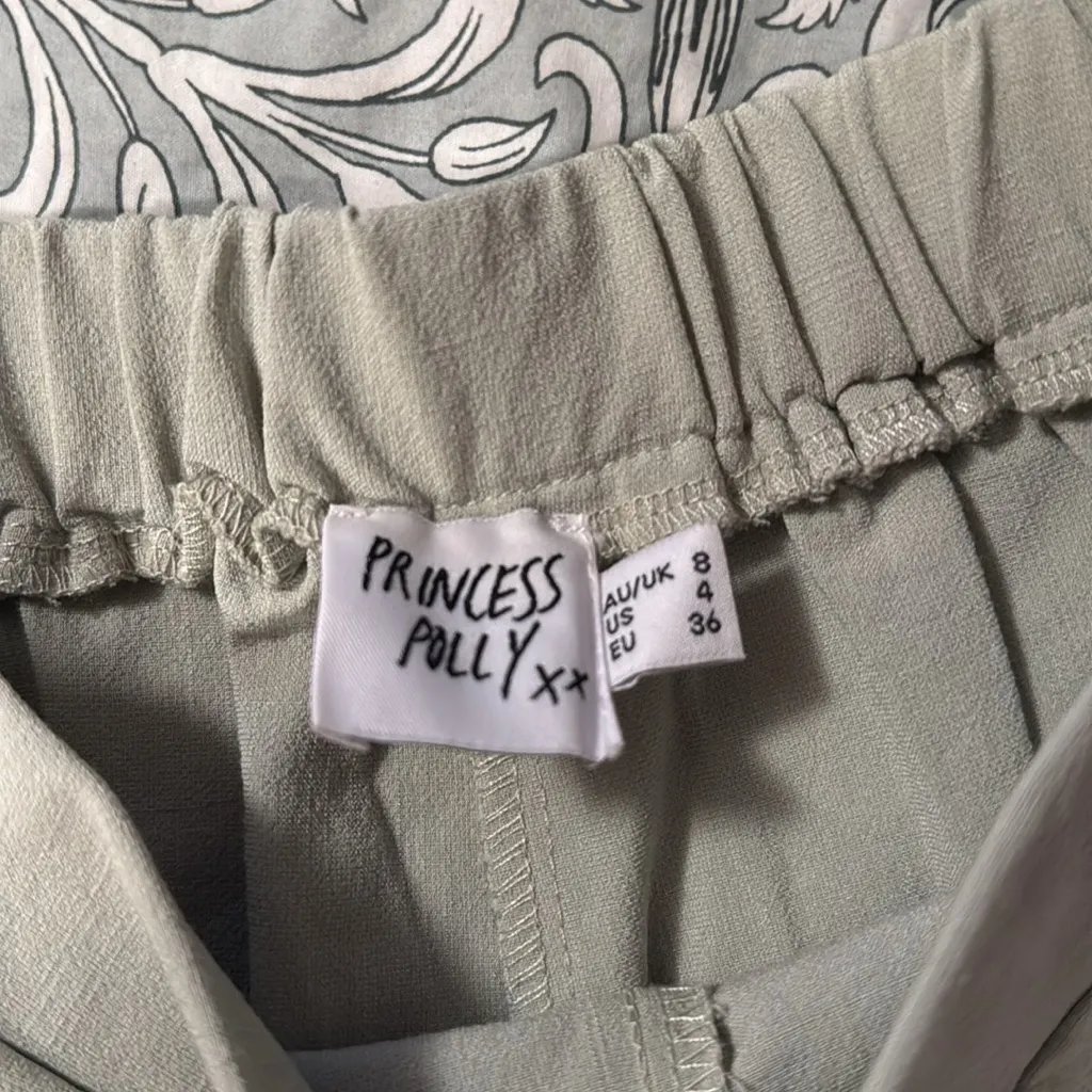 Princess Polly Alexander Shorts: High-Waisted Light Green - Image 2