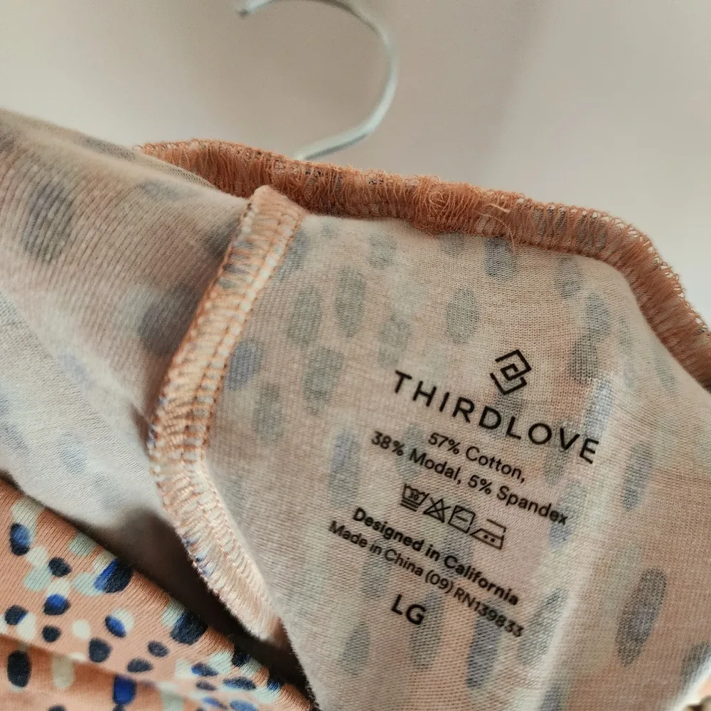 Thirdlove cozy lounge wear shorts size L - Image 4