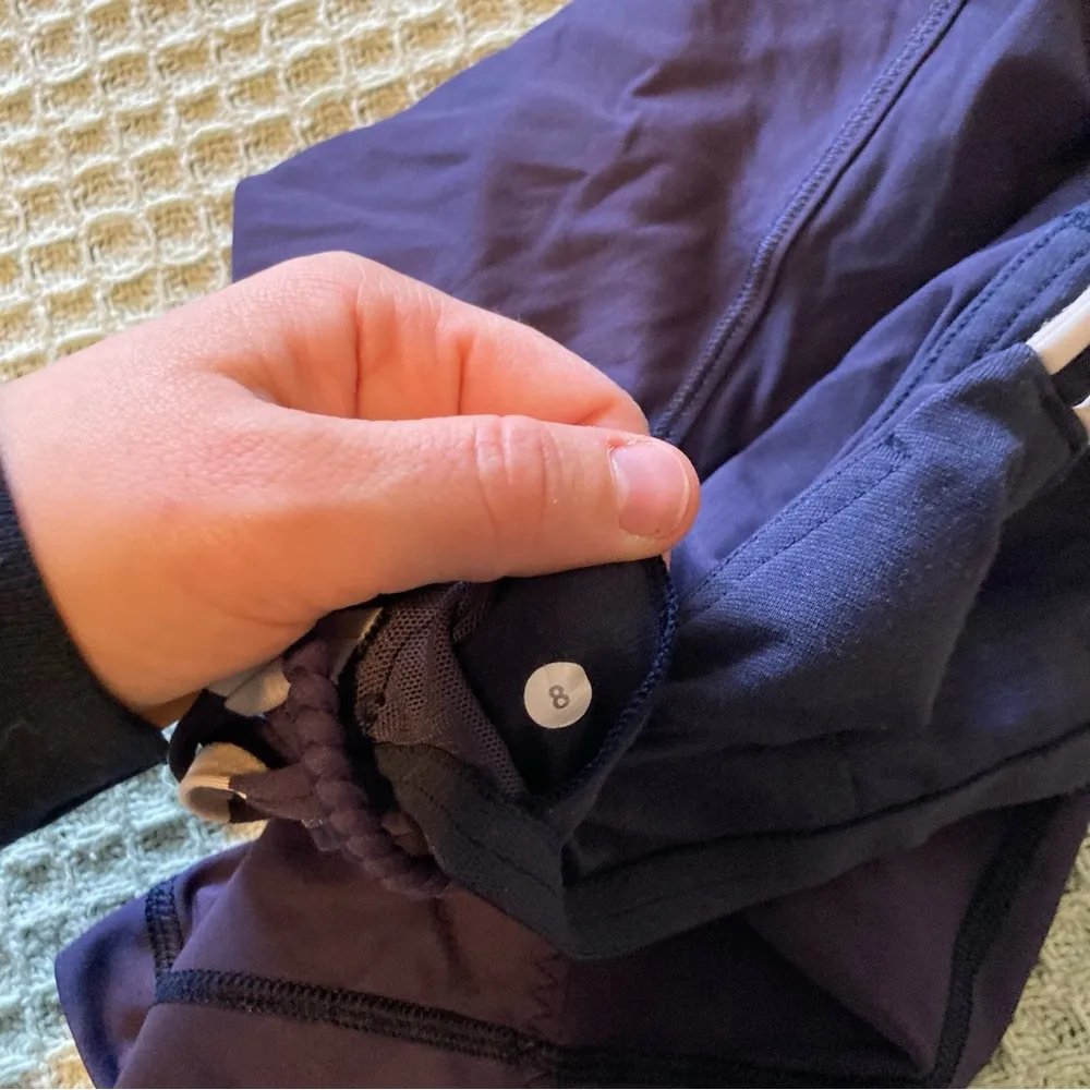 Lululemon Women's Blue V Neck Halter A Line Tankini Tank Top Size 8 - Image 9