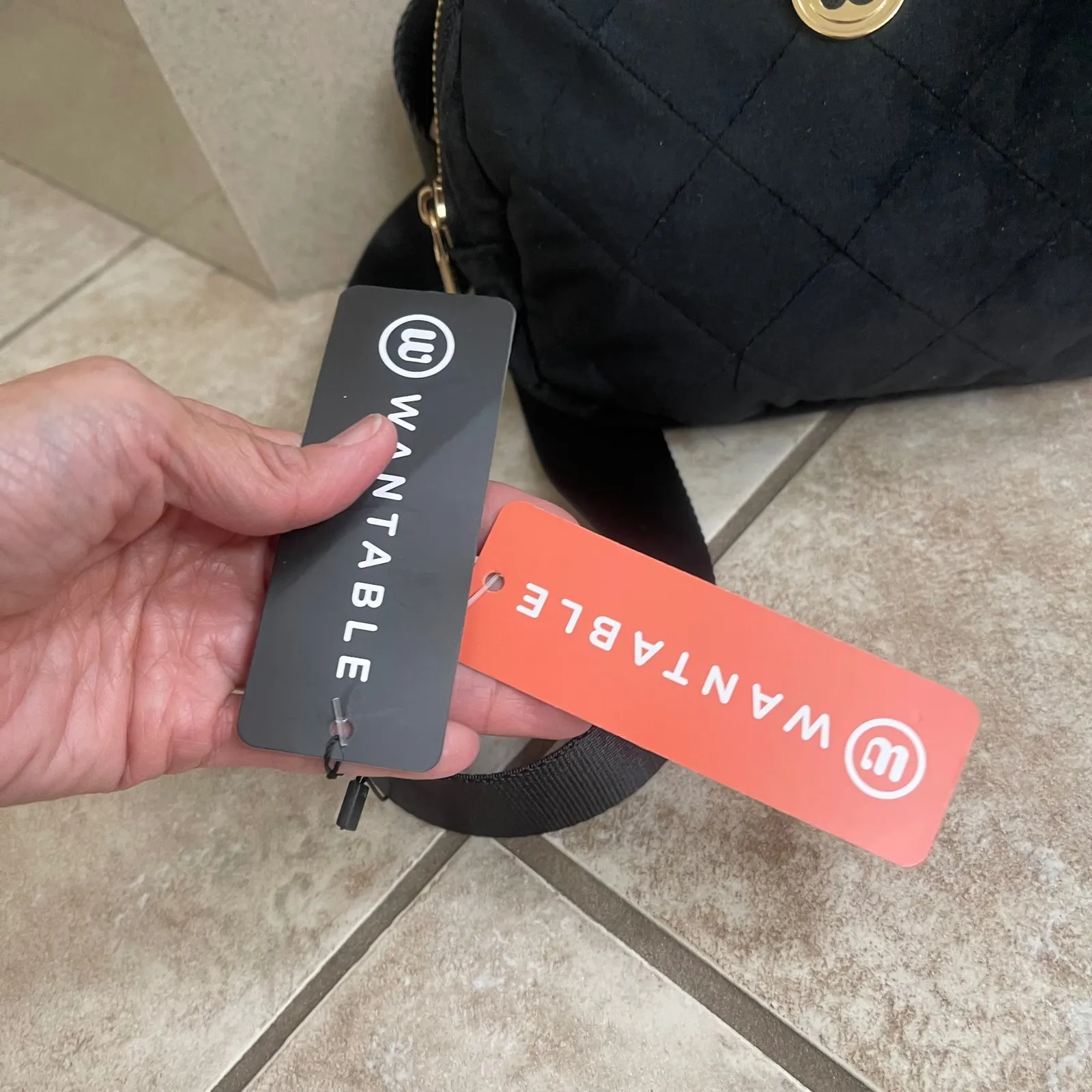 Wantable Velvet Quilted Belt Bag Crossbody Fanny Pack Black msrp $58 NWT TRAVEL - Image 3