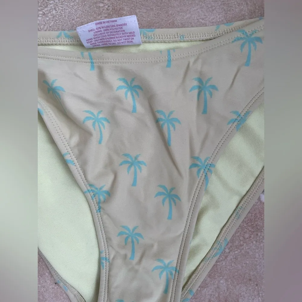 Stoney Clover Lane Lime Green Palm Tree Bikini Top + Scoop Bottom #4812; size M - Image 3