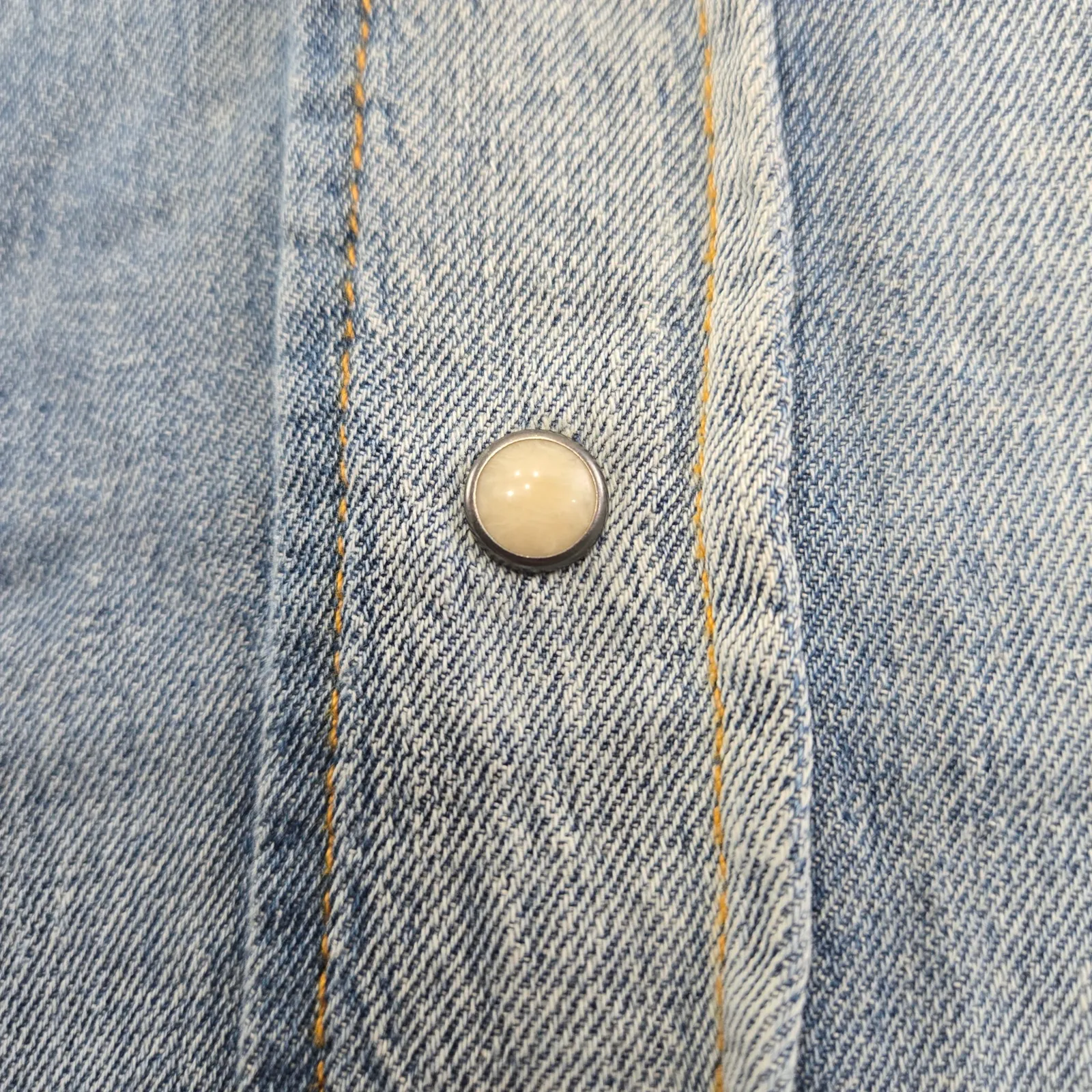 Imogene and Willie x Rodan + Fields Denim Western Embroidered Vest Size Small - Image 6