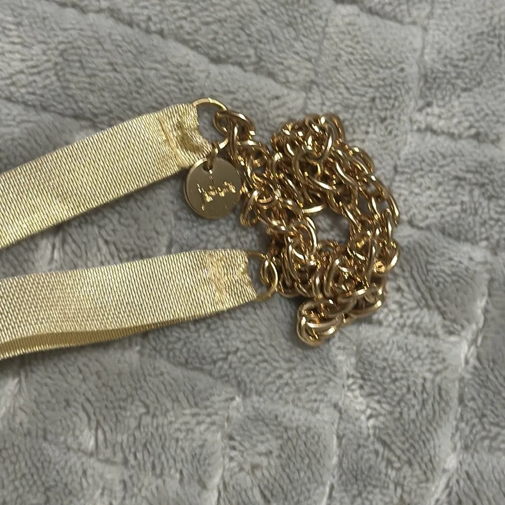 Bracelet j'adore Gold
Chain Ribbon Wrap CD Novelty Rare
NWOT - Image 7