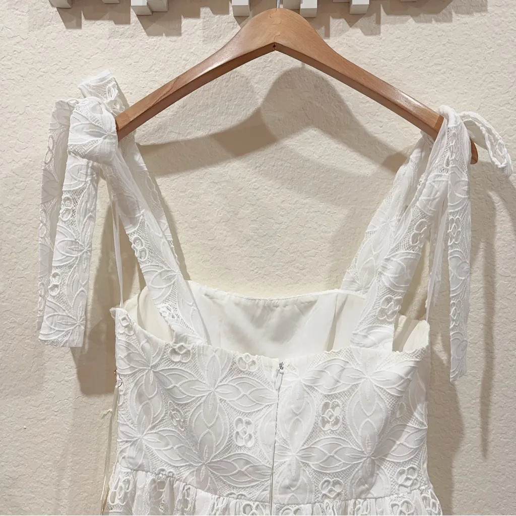 Arose Studio Amber Square Neck Bow Tie Strap Floral Embroidered Midi Dress Ivory White Size undefined - Image 6