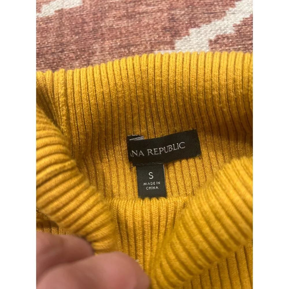 Banana Republic Women’s Flare Sleeve Sweater Mustard  Viscose Rayon Small - Image 9