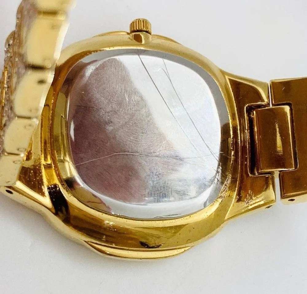 Fully Iced ladies Quartz watch 5.25” runs battery installed Gold - Image 6