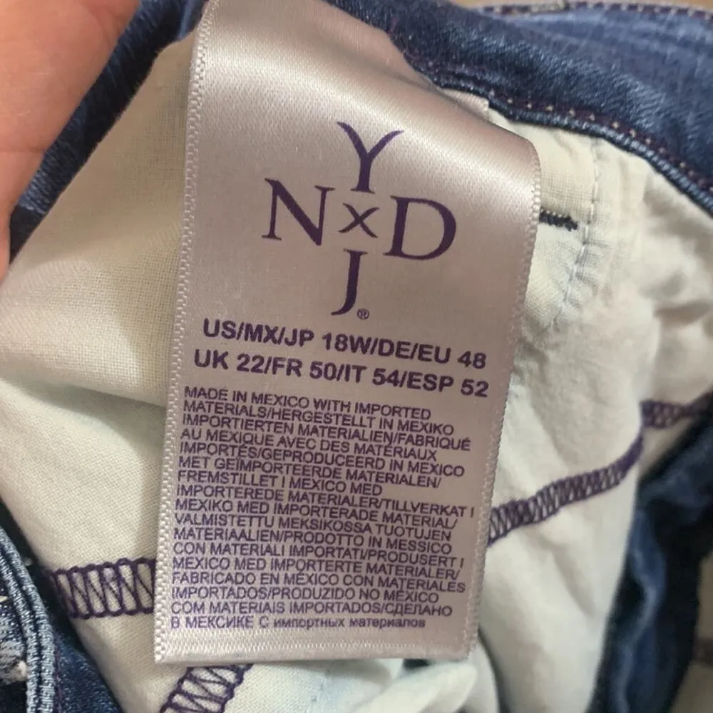 NYDJ Marilyn Lift Tuck Technology Straight Jeans - Image 5