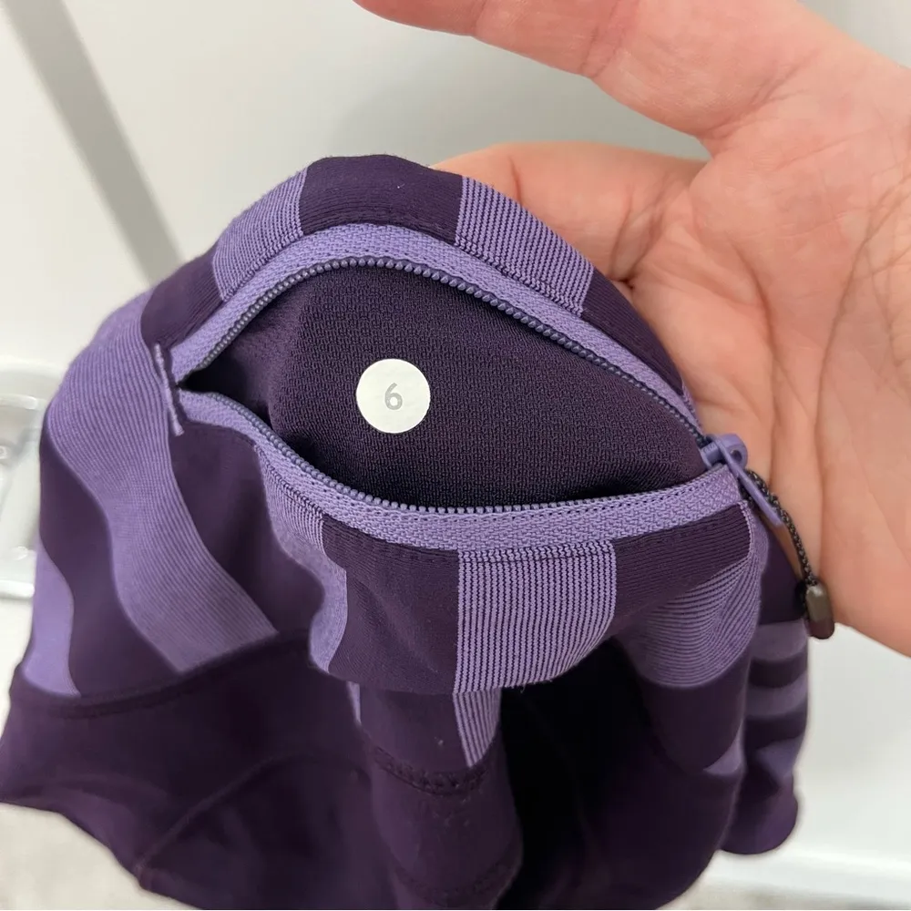 Lululemon Size 6 Purple Stripe Ruched Speed Tight III Leggings with Side Pockets - Image 11