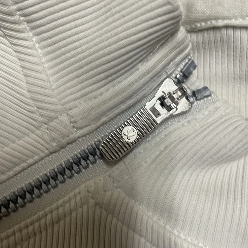 COPY - Lululemon Ribbed Luxtreme Wide-Sleeve Pullover in bone/blissful blue. Si… - Image 7