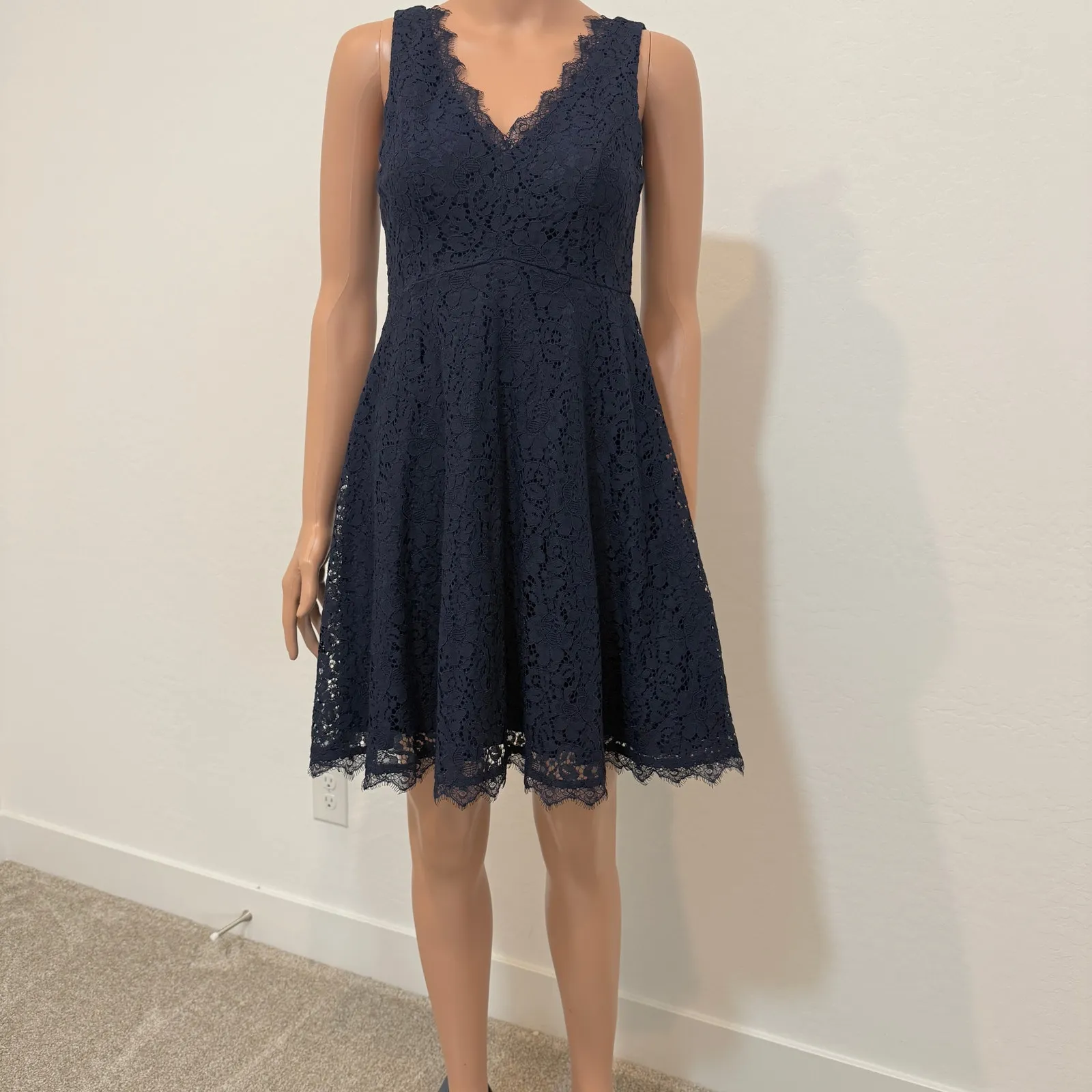 Soprano small lace overlay v neck fit and flare dress D4 2418 - Image 13