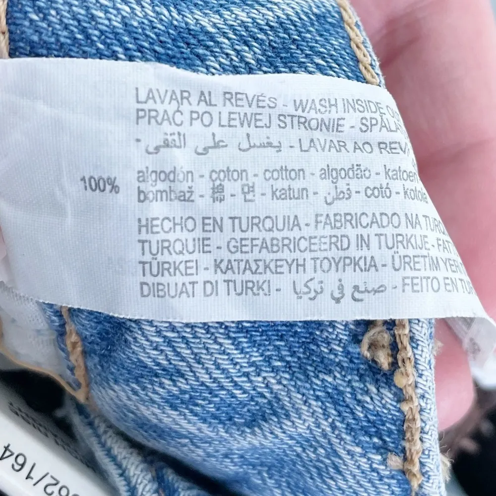 NEW Zara Distressed Belted High Rise Straight Leg Jeans with Rips Size 34 US 2 - Image 14