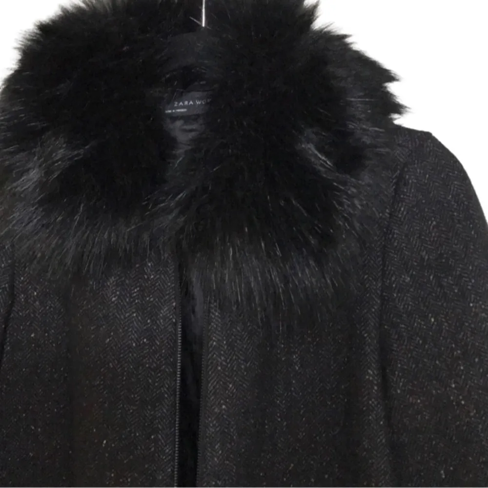 ZARA coat with faux fur collar size S - Image 4