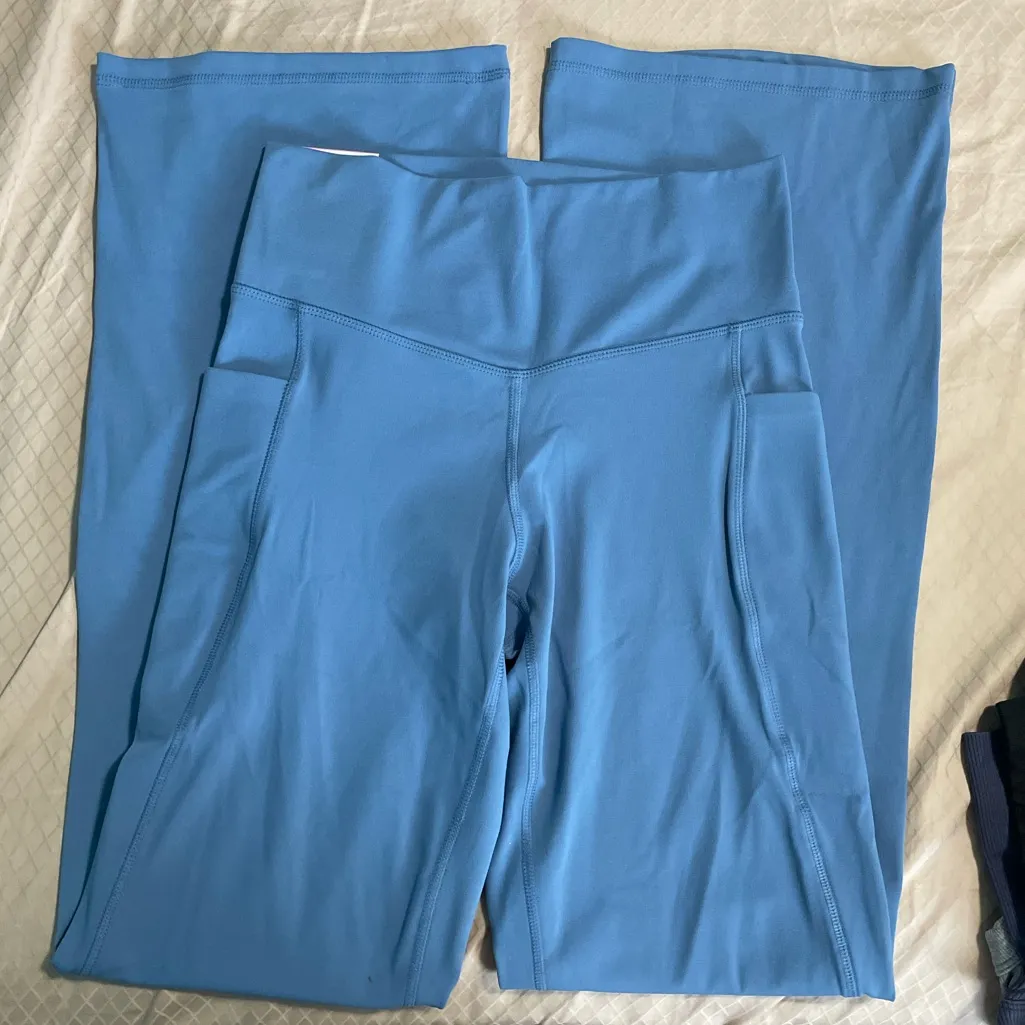 Blue Flared Yoga Pants - Image 4