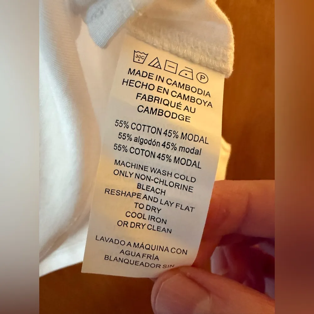 MICHAEL KORS White Tee MK Red Logo Short Sleeve T-Shirt NWT Women’s Large - Image 6