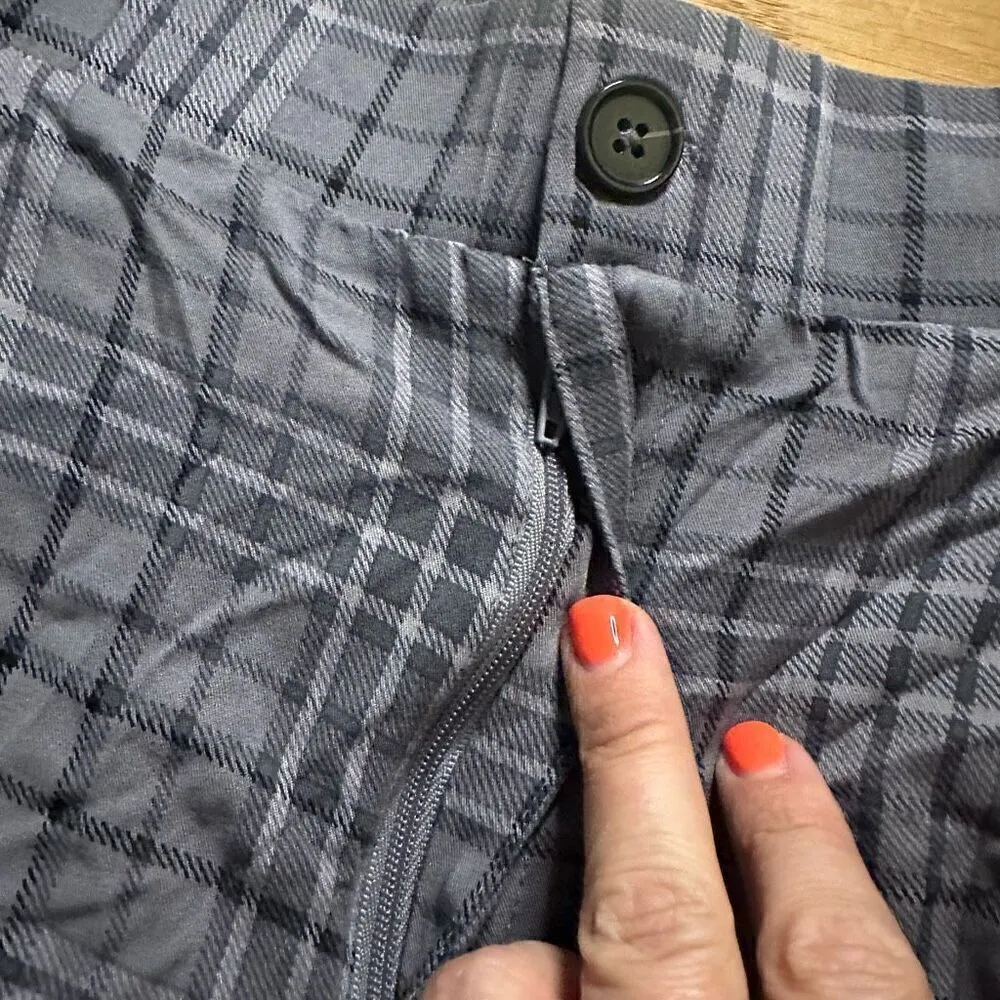 Torrid plaid career pants 22 gray - Image 2