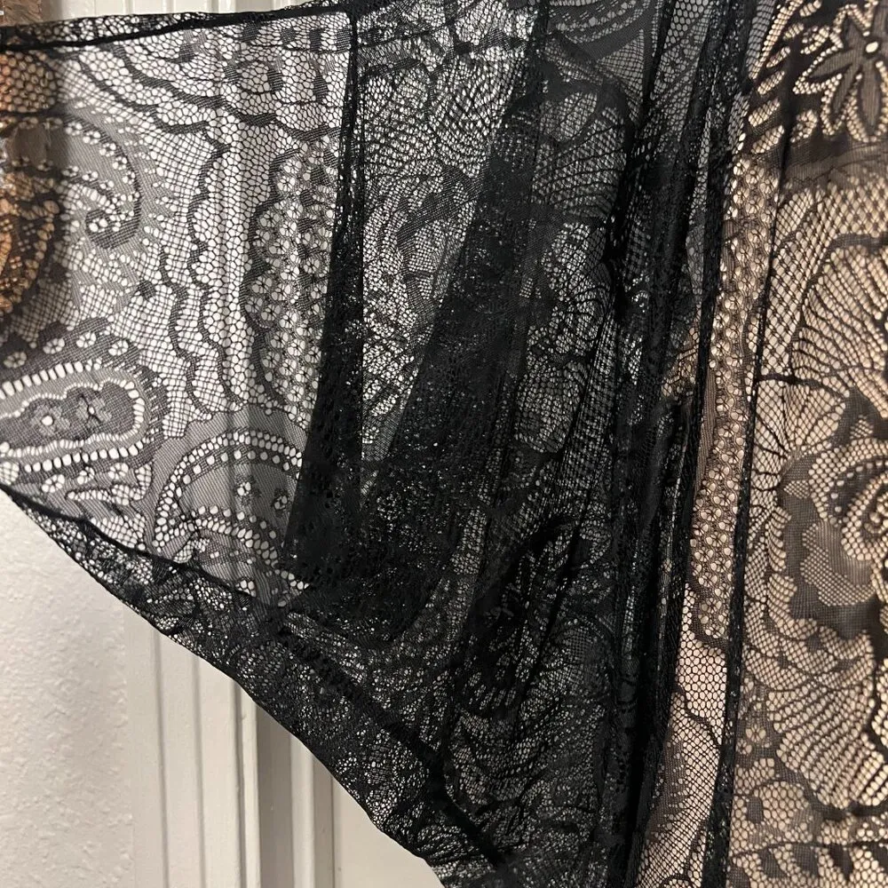 Simonton Says Black Lace Overlay w/Nude Camisole Tan Size L - Image 3