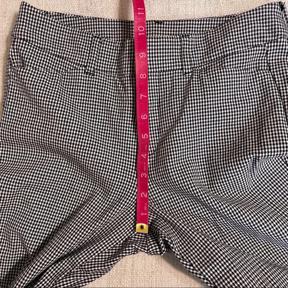 Old Navy High Waist Pixie Ankle Pants - Image 11