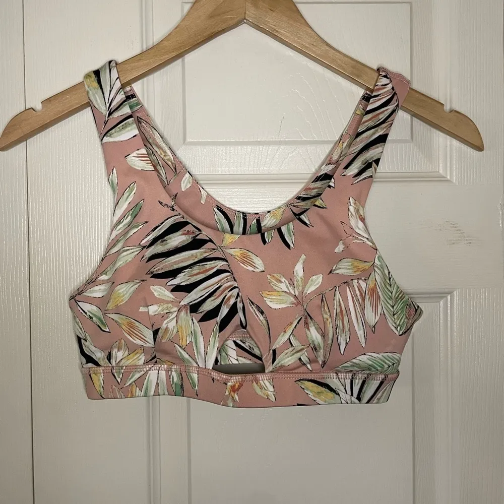 MinkPink Pink Tropical Activewear Set Bundle - Image 2