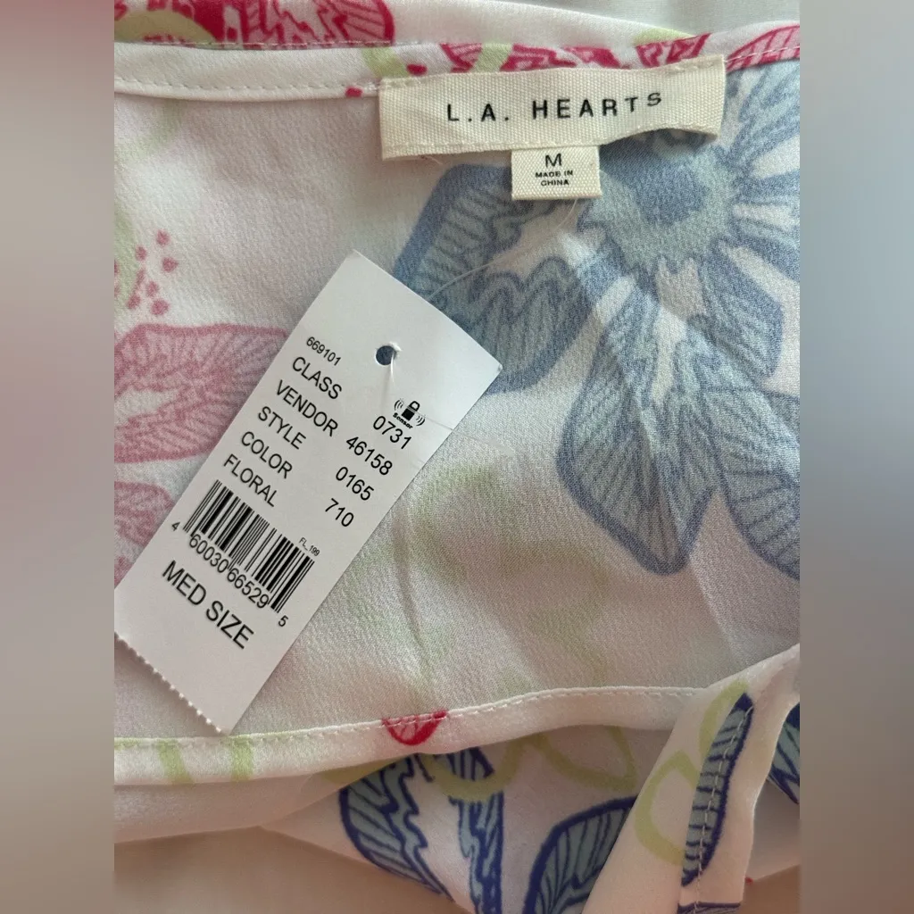 New Pacsun LA Hearts White Pink Blue Floral‎ Halter Tank Top Size Medium - Image 2