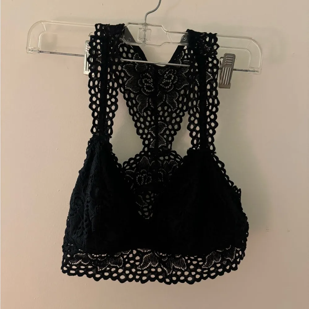 AERIE black cute lace bralette size L - Image 2