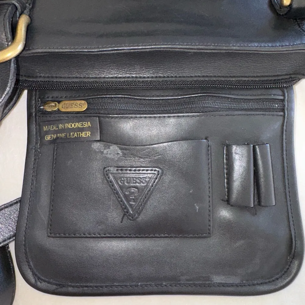 RARE Vintage Guess Genuine Leather Black Leather Bucket Tote Shoulder Bag Purse - Image 14