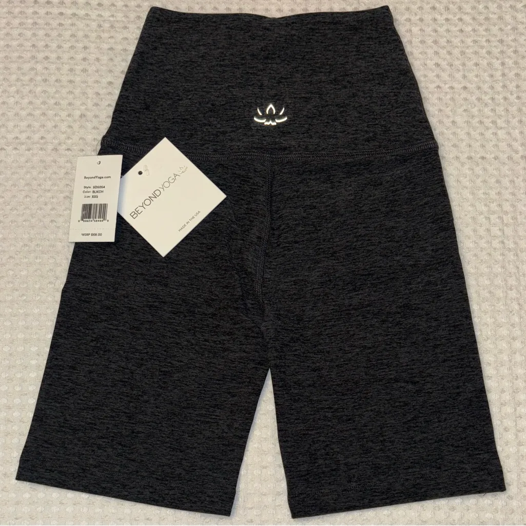 NEW! Beyond Yoga Spacedye High Waist Dark Charcoal Gray Bike Shorts XXS - Image 3