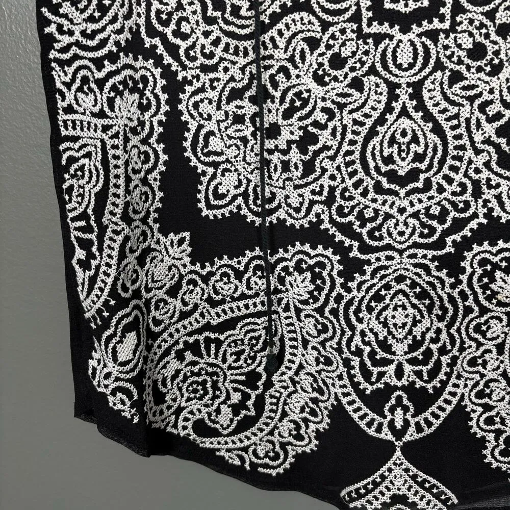 INC Women's Black & White Boho Chic Embroidered Front Top - Image 3