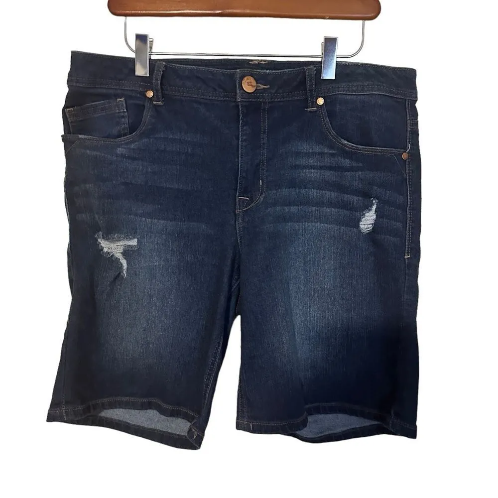 1822 Denim Dark Wash Lightly Distressed Denim Stretchy Shorts Size 14 - Image 8