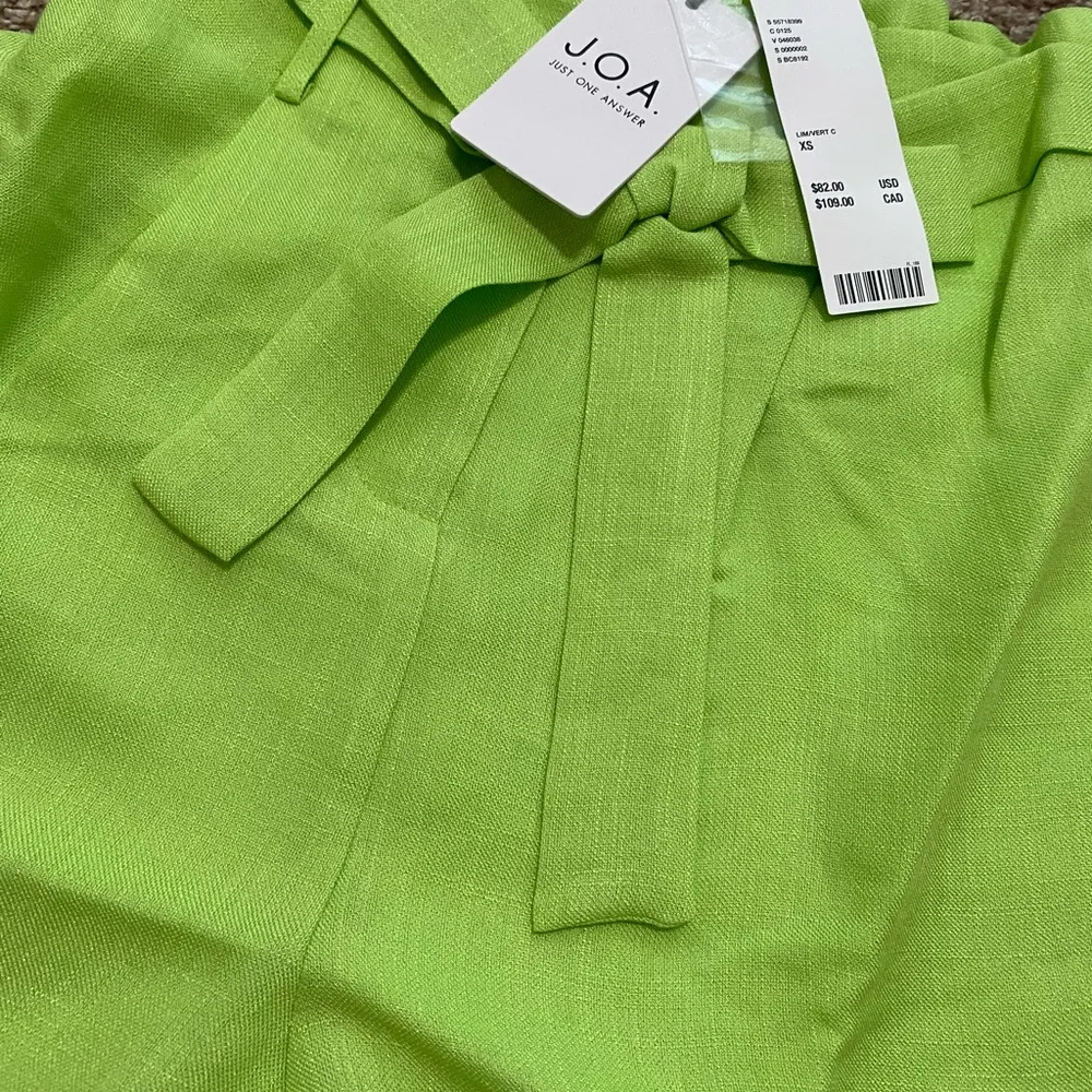 J.O.A. Linen Paperbag Short Lime Green - Image 6