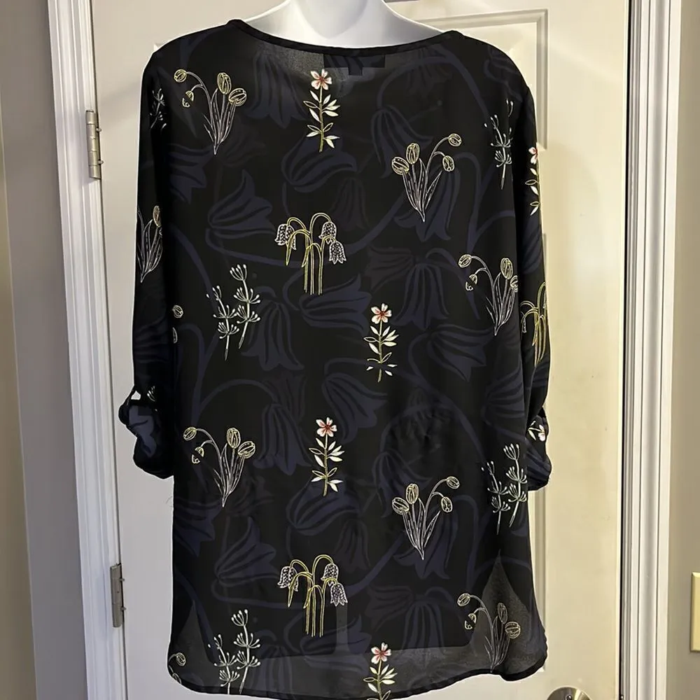 LOFT Black and Navy CrewNeck Floral Long Sleeve Blouse with Side Slits- Medium - Image 9