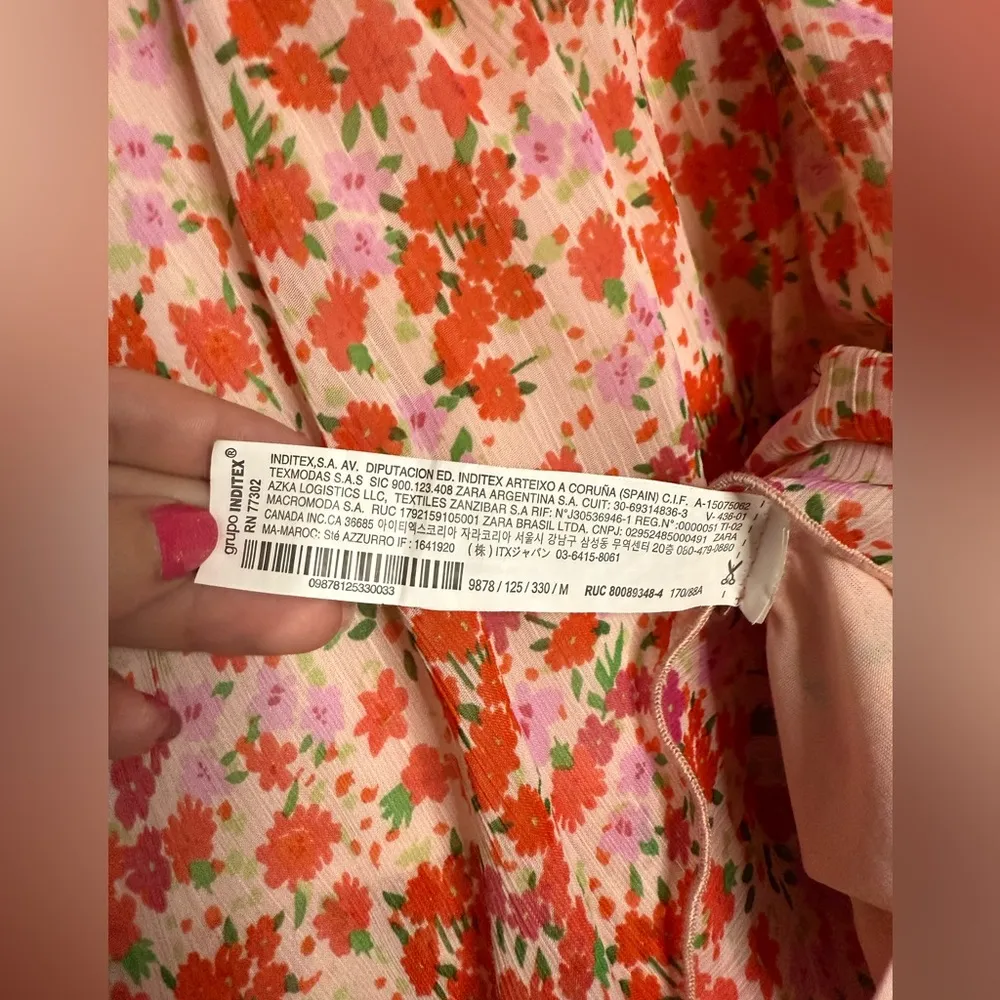 Zara Red and Pink Floral Ruffle Flutter Romper Medium - Image 10