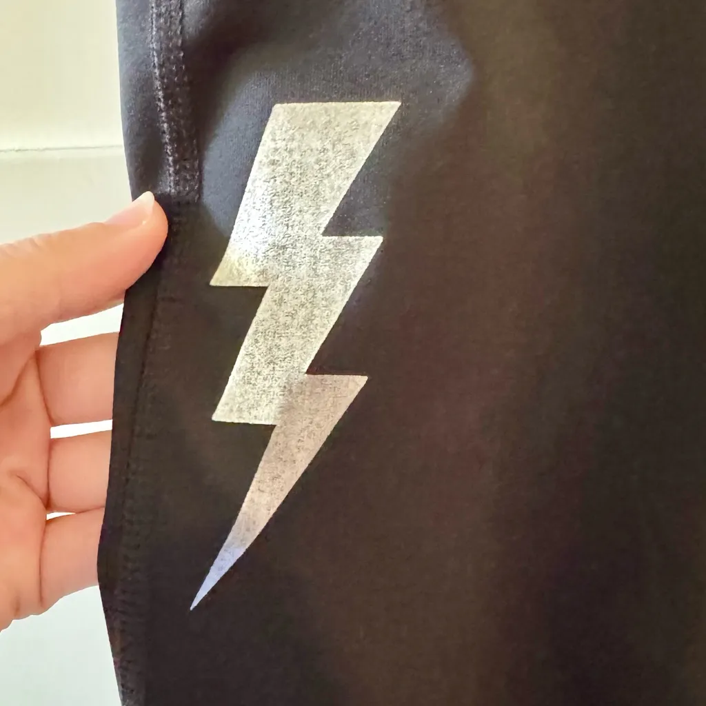ALCHEMY Black Active 365 Leggings, Silver Metallic Lighting Bolt Contrast sz. XS - Image 10