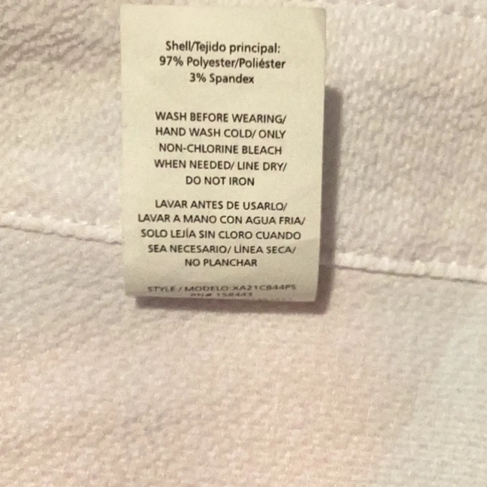 White Button - Image 7