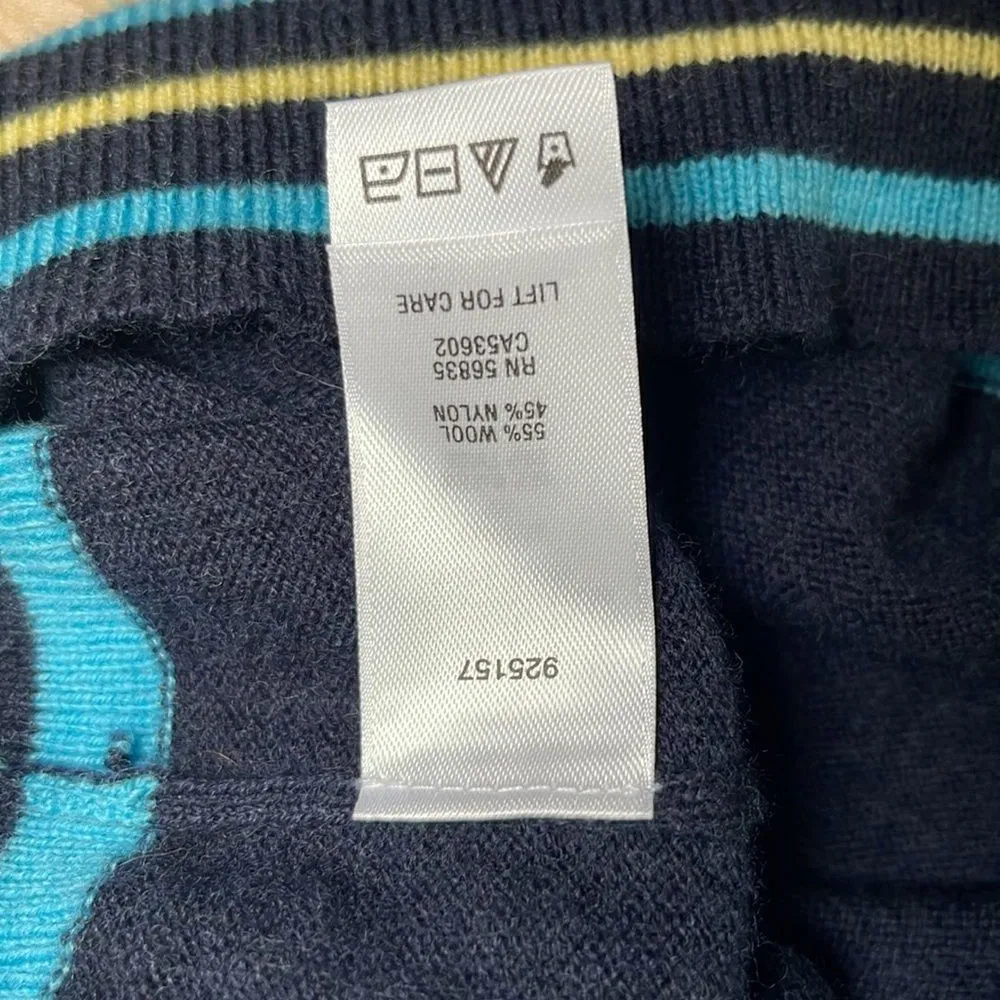 Cabela’s wool/nylon turtleneck sweater.  1/4 Zip.  Size Small. - Image 5