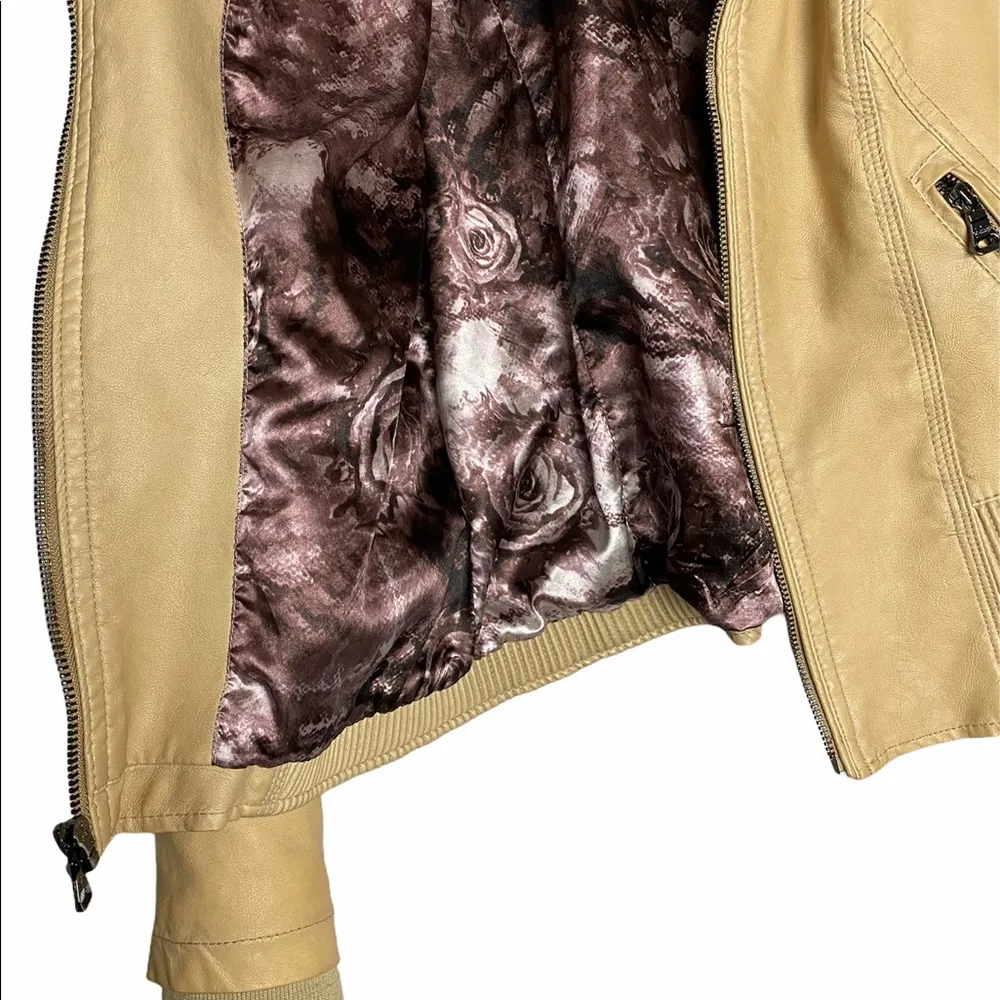 Vintage GUESS Faux Leather Moto Jacket Zip Up Grunge Biker Boho Size Medium - Image 3