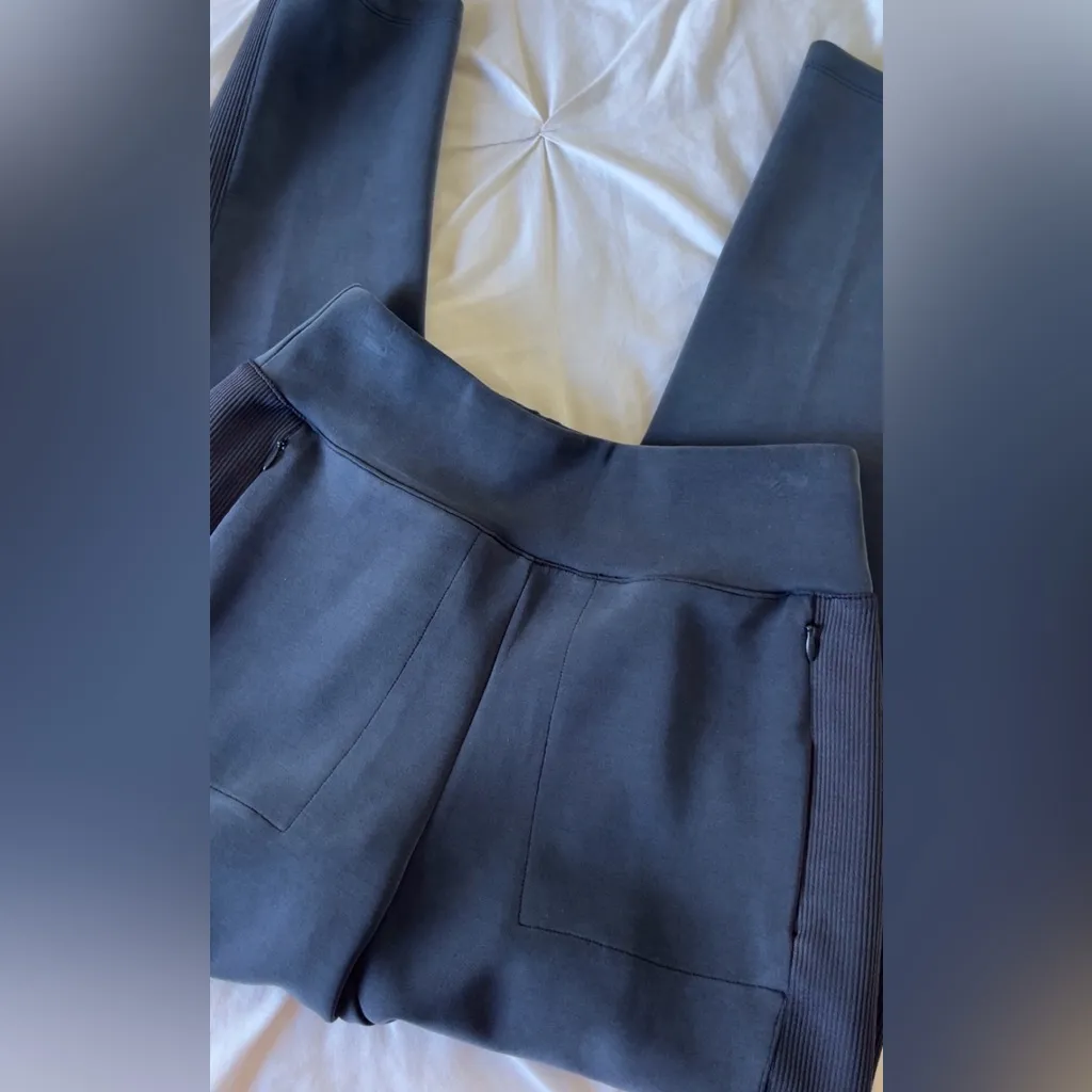 Thrive Societe Carbon/Navy Blue Ultralyxe Straight Leg
Pants SIZE XS VERY SOFT - Image 7