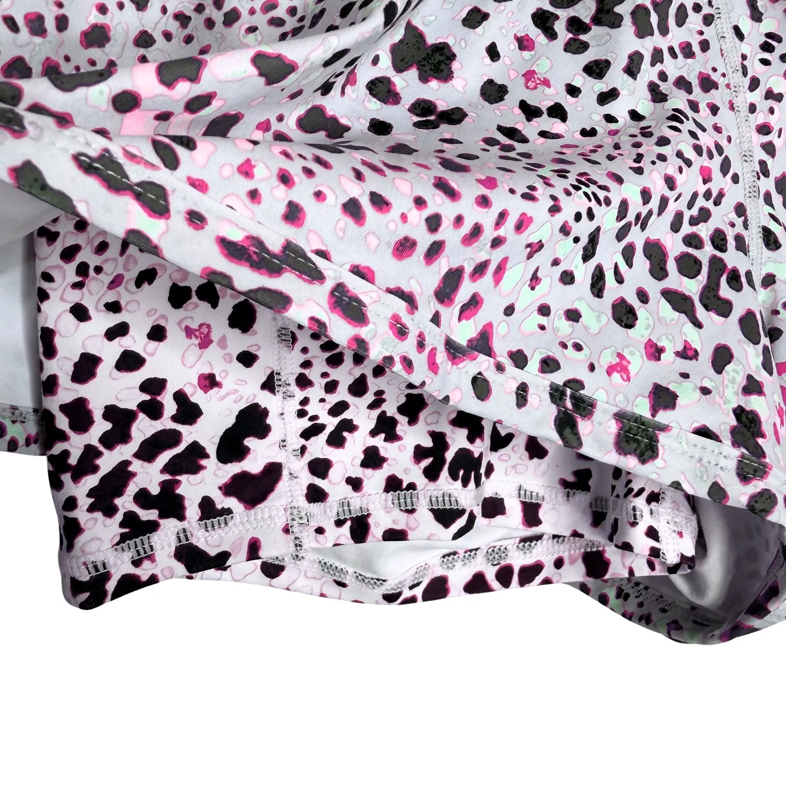 Fabletics Olesia Leopard Animal Print Compression Short Large Athletic Shorts - Image 5