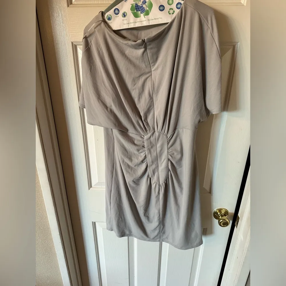 Jessica Simpson formal grey dress - Image 4