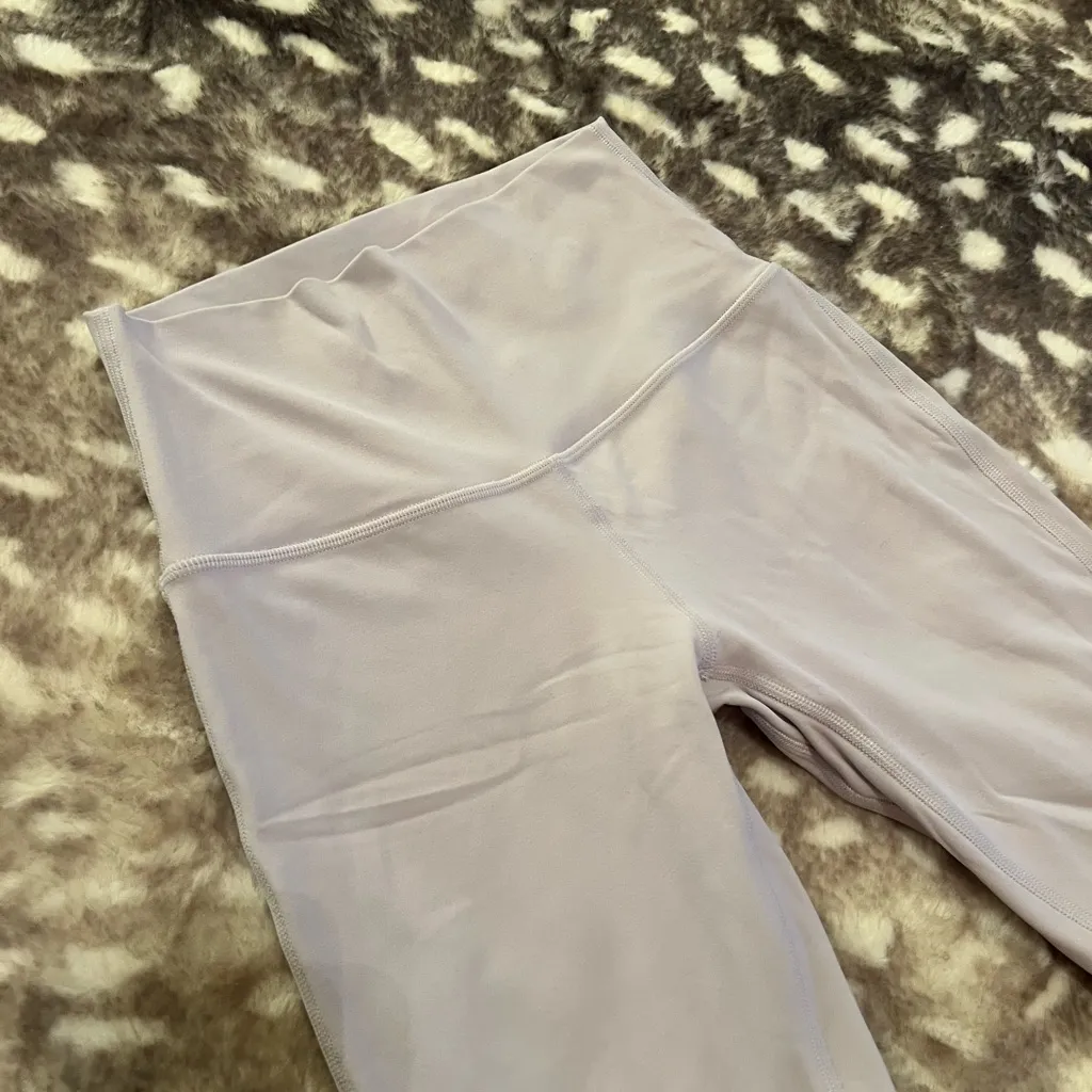 Lululemon Lavender Align High Rise Shorts - Image 2