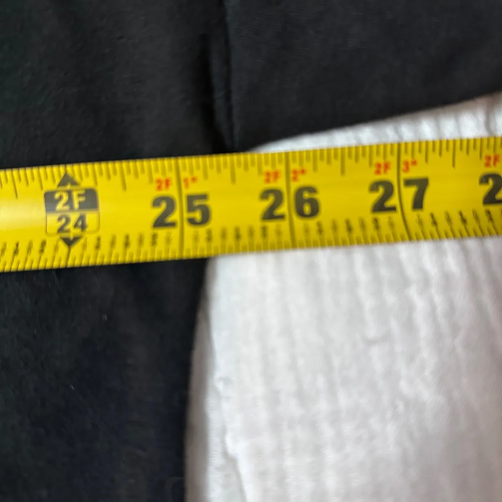 Ava & Viv Black Crewneck Sweater Pullover size 1X - Image 4