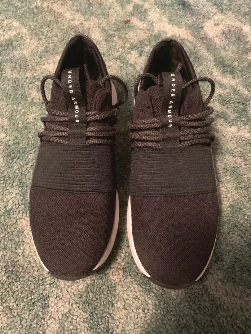 Under Armour Black Sneakers - Image 2