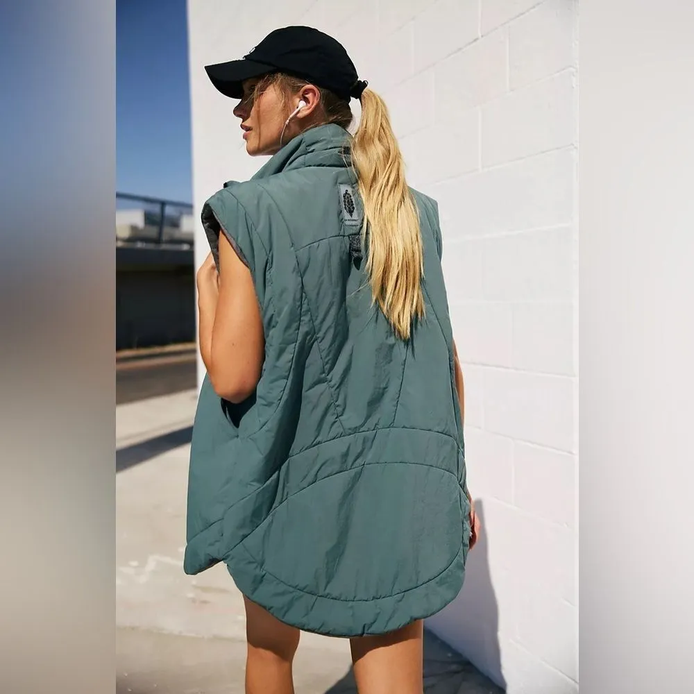 Free People NWT Slalom Reversible Fleece Vest - XS - Image 2