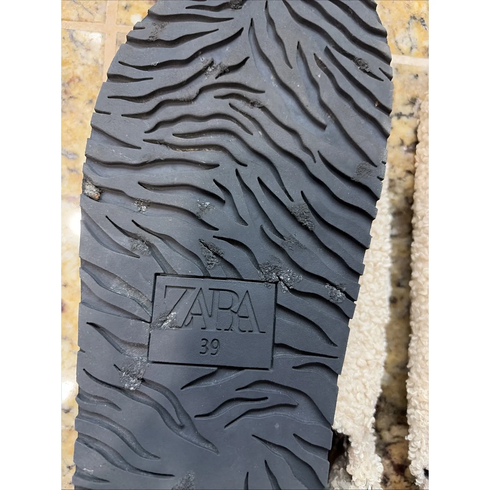 ZARA Beige Sherpa Faux Fur Lined Strap Buckle Sandals Shoes Unisex Womens 39 / 9 - Image 14