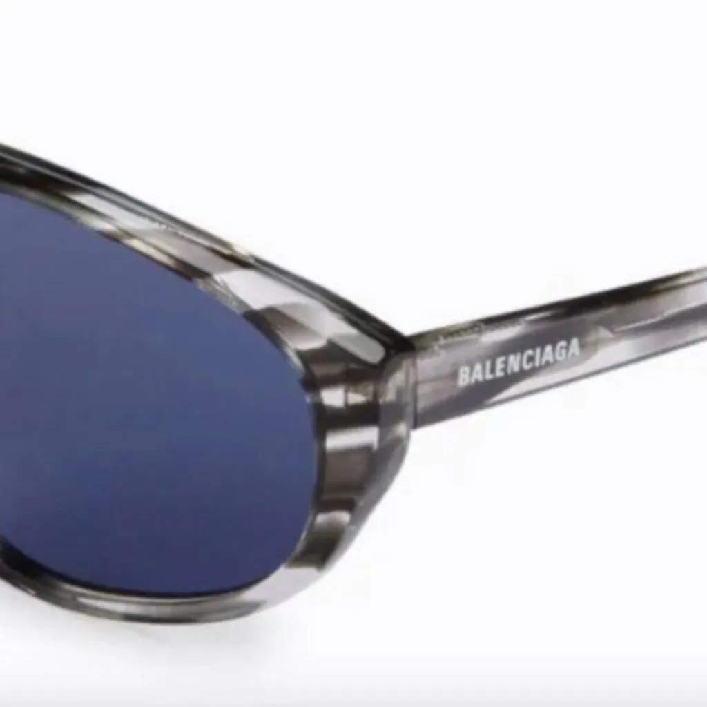 Balenciaga 60MM Rectangle Sunglasses zebra with blue lenses - Image 4