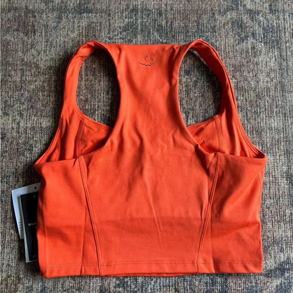 NWT Beyond Yoga Powerbeyond Intensity Racerback Cropped Tank Orange Size XS - Image 9