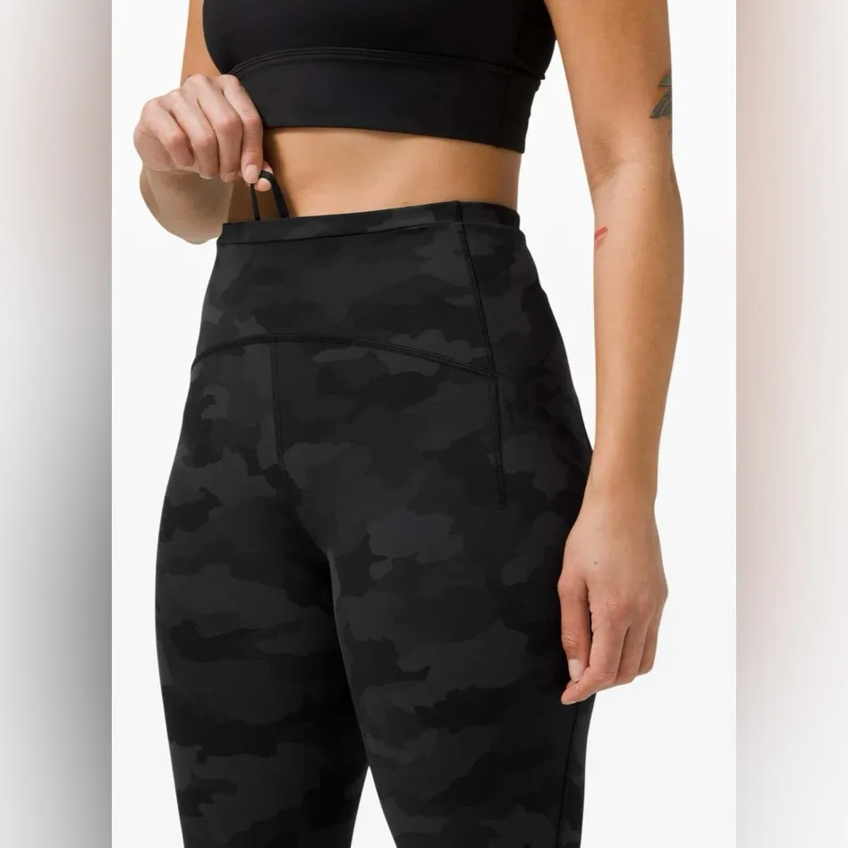 Lululemon Swift Speed High Rise Crop 21" Size 0 - Image 4