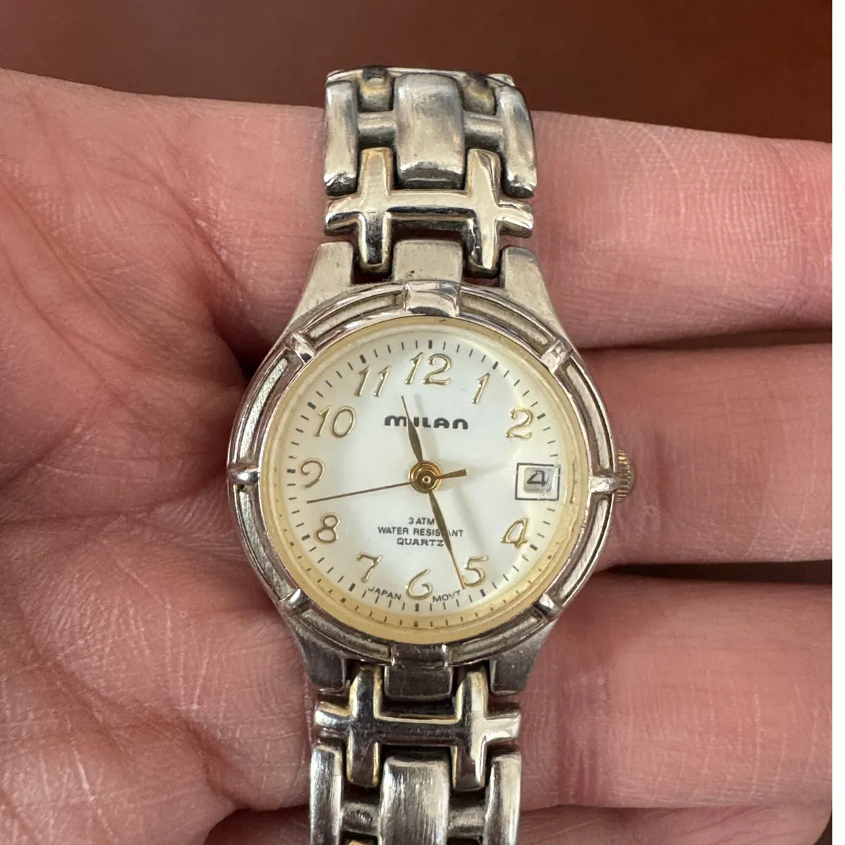 Vintage Milan Quartz Watch water resistant hour and day silver band gold numbers - Image 5
