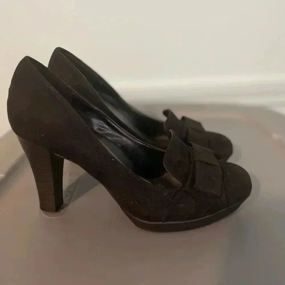 Solesenseability Womens‎ Ladies Black Suede w/Bow Pumps Heels Shoes Size 6.5 - Image 8