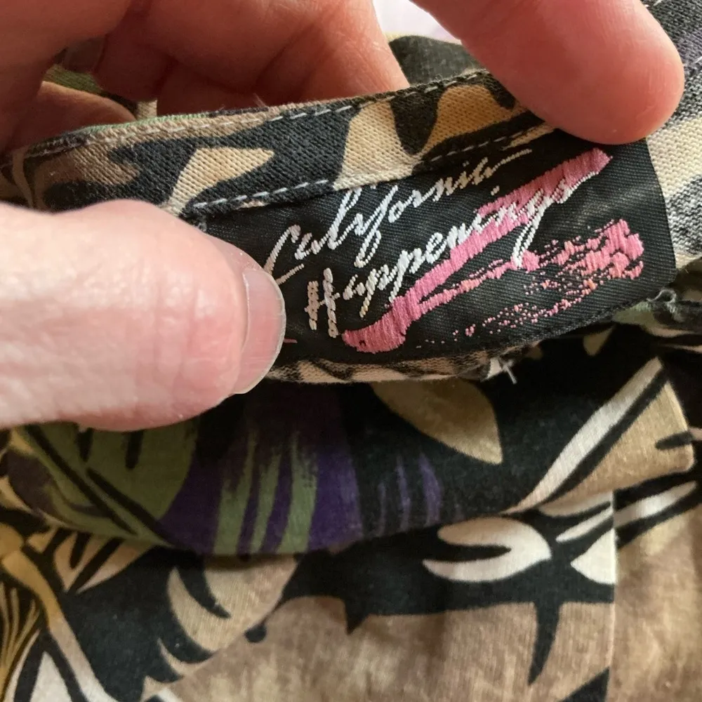 Vintage 80s Tropical vibes shirt - Image 3